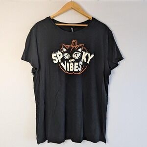 Torrid Spooky Vibes Pumpkin Cat Graphic Tee Black 3X
